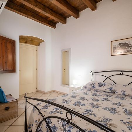 Entu E Mari - Grecu Apartment Cagliari Luaran gambar