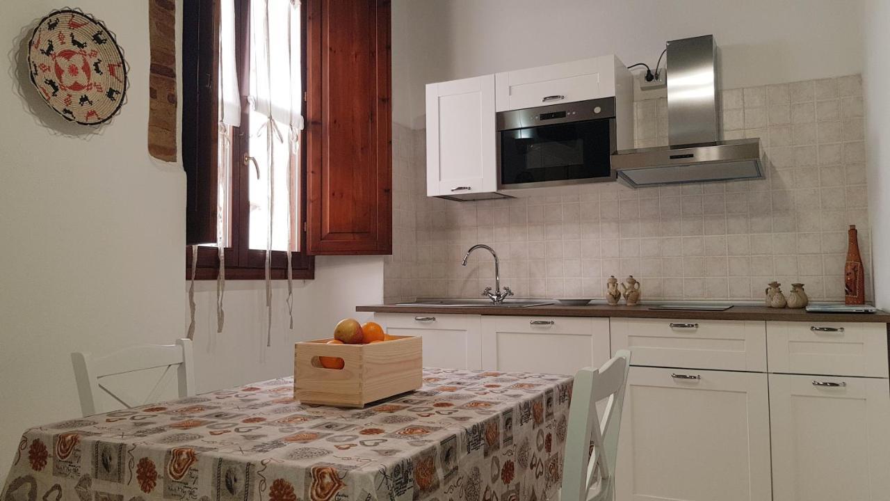 Entu E Mari - Grecu Apartment Cagliari Luaran gambar